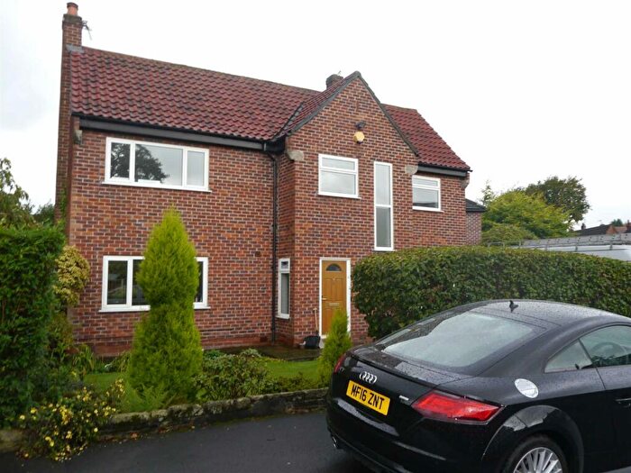 3 Bedroom House To Rent In Eden Close, Wilmslow, Cheshire, SK9