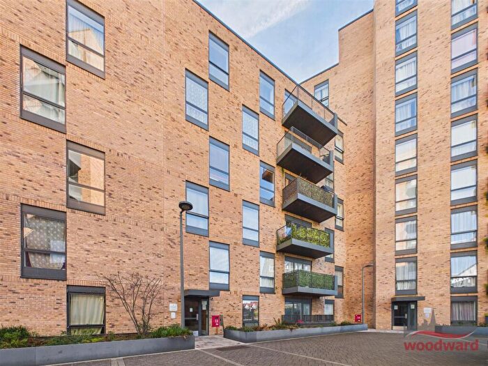 1 Bedroom Flat For Sale In Lyon Road, Harrow, HA1