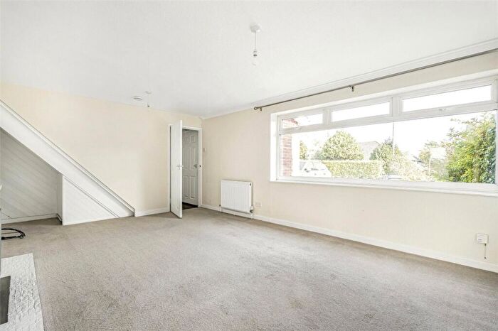 4 Bedroom Detached House To Rent In Hodgetts Lane, Burton Green, Kenilworth, Warwickshire, CV8