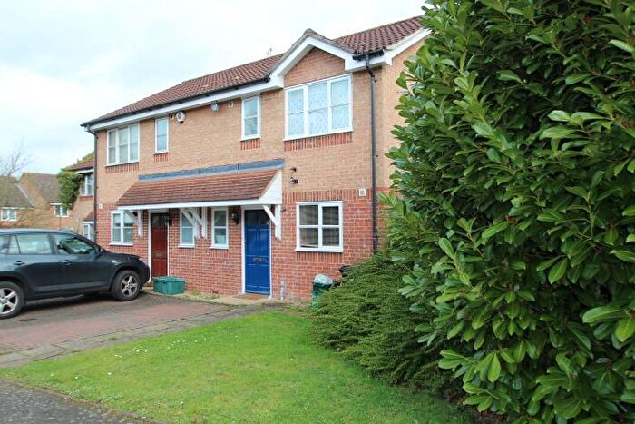 2 Bedroom Terraced House To Rent In Star Lane, Orpington, Kent, BR5
