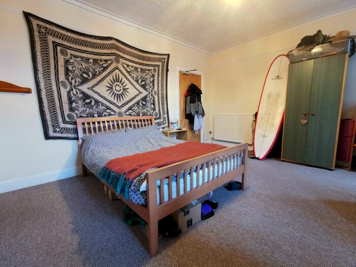 6 Bedroom House To Rent In Farrar Road, Bangor, Gwynedd, LL57