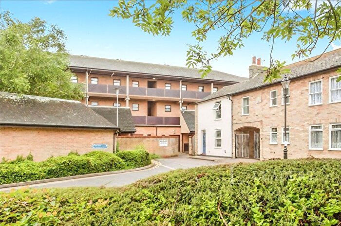 1 Bedroom Flat For Sale In Christchurch Street, Cambridge, Cambridgeshire, CB1