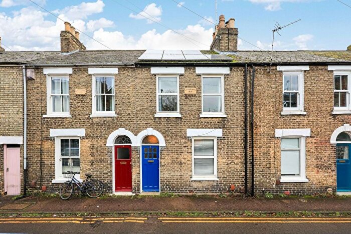 2 Bedroom Terraced House For Sale In Upper Gwydir Street, Cambridge, CB1