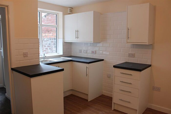 1 Bedroom Flat To Rent In Cambridge Road, St. Helens, WA10