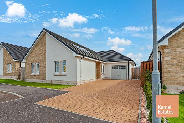 3 Bedroom Detached Bungalow For Sale In Colliery Place, Coatbridge, ML5