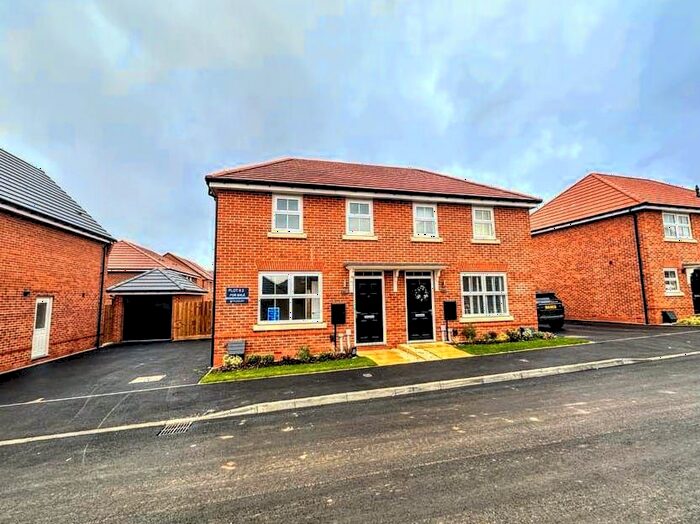 3 Bedroom Property To Rent In Worthing Grove, Tamworth, B78