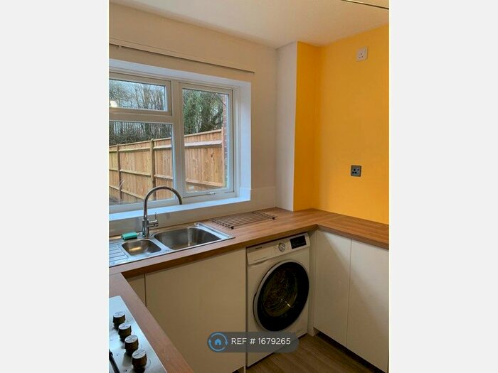 3 Bedroom Terraced House To Rent In Whyteways, Eastleigh, SO50