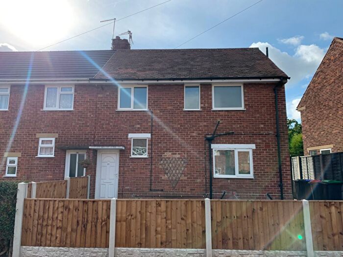3 Bedroom Property To Rent In Willow Avenue, Nottingham, NG15