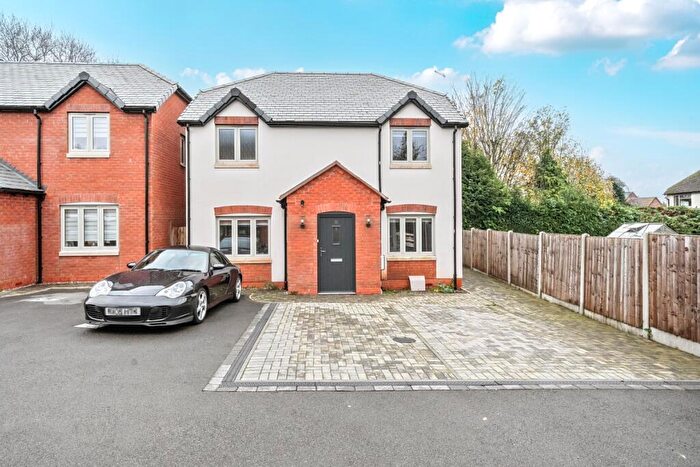 3 Bedroom Detached House To Rent In Monarchs Rise Snitterfield, CV37