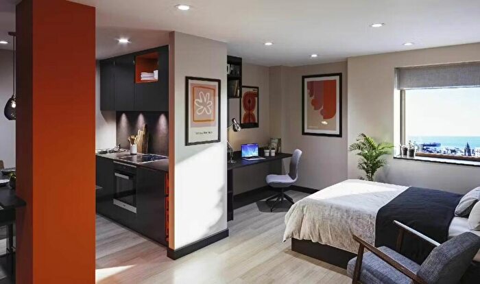 1 Bedroom Flat To Rent In Crown House, Regents Hill, West Sussex, Brighton, BN1