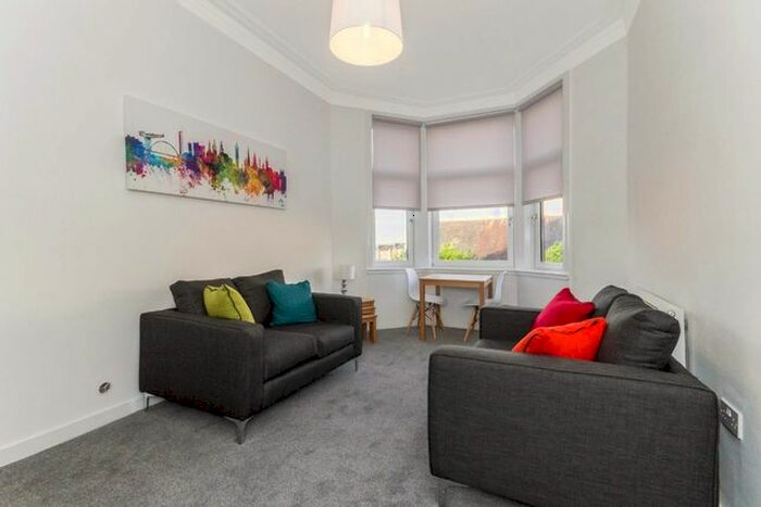 2 Bedroom Flat To Rent In Thornwood Avenue, West End, Glasgow, G11