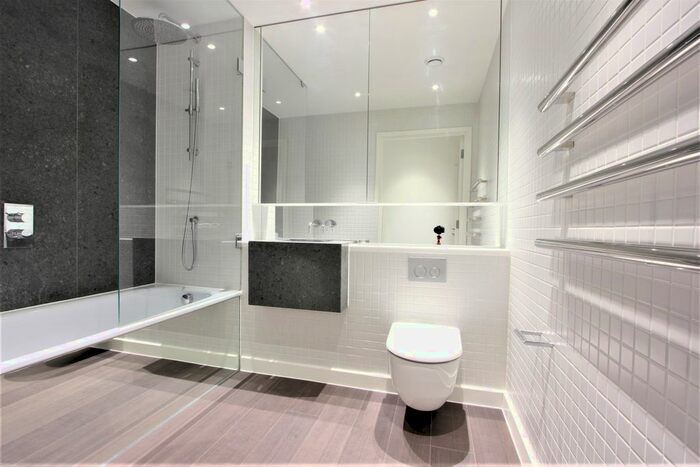 2 Bedroom Flat To Rent In Cutter Lane, London, SE10