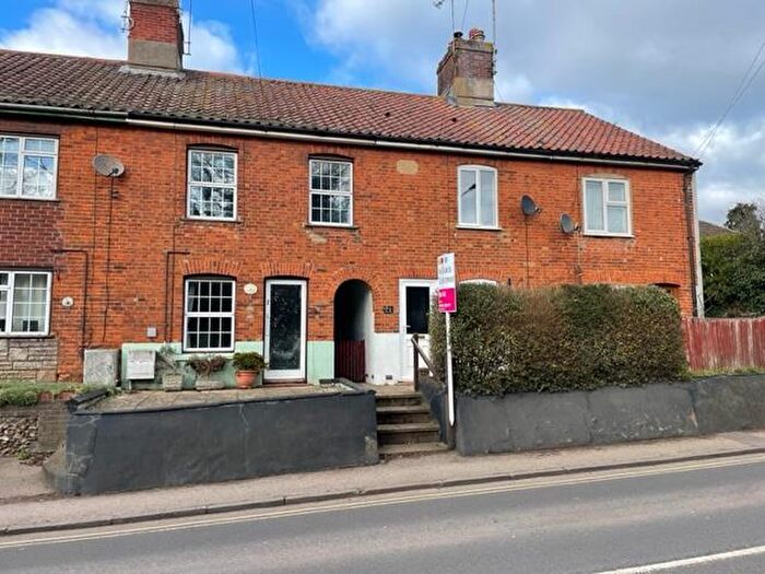 2 Bedroom Cottage To Rent In Swaffham Road, Dereham, NR19