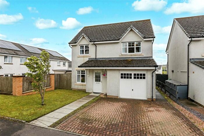 3 Bedroom Detached House For Sale In Breichwater Place, Fauldhouse, Bathgate, West Lothian, EH47