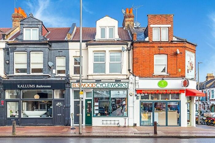 2 Bedroom Maisonette To Rent In Lower Richmond Road, Putney, SW15