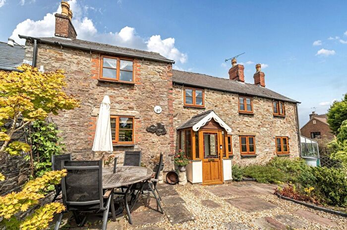 3 Bedroom Cottage For Sale In Elbury View, Charfield, Wotton-Under-Edge, Gloucestershire, GL12