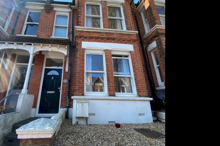 6 Bedroom Terraced House To Rent In Hollingbury Park Avenue, Brighton, East Sussex, BN1