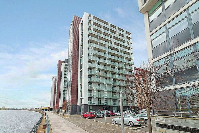 2 Bedroom Flat To Rent In Castlebank Place, Glasgow, G11