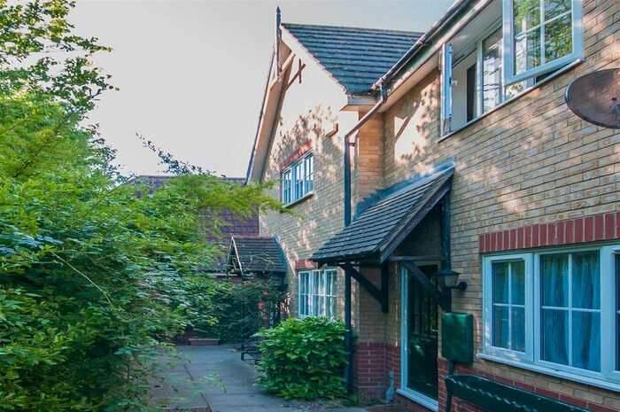 2 Bedroom End Of Terrace House To Rent In Hidcote Way, Great Notley, Braintree, CM77