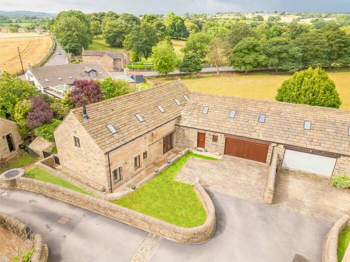 5 Bedroom Barn Conversion For Sale In Tenter House Court, Denby Dale, HD8