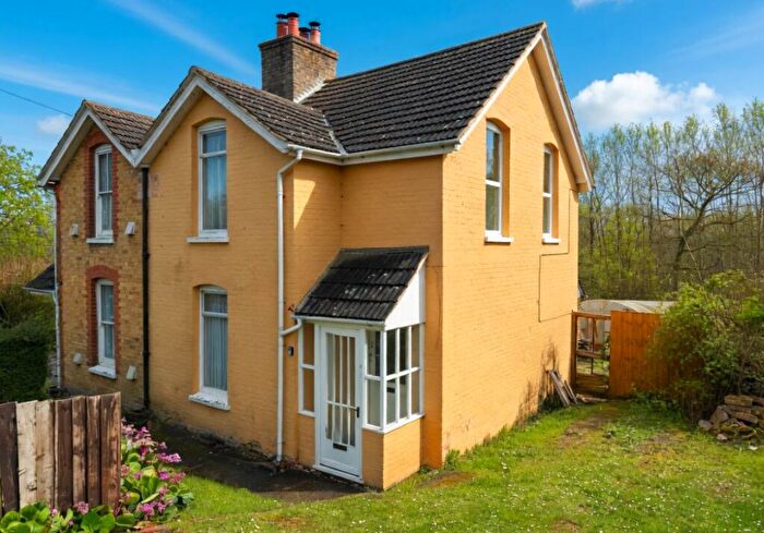 3 Bedroom Semi Detached House For Sale In Hillside, Gate Hill, Dunkirk, Faversham, Kent, ME13