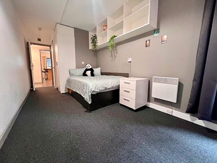 5 Bedroom Apartment To Rent In Exchange Works, Arundel Street, Sheffield, S1