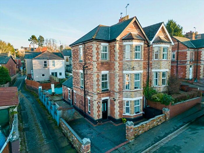4 Bedroom Semi-Detached House For Sale In Bolton Road, Newport, NP20