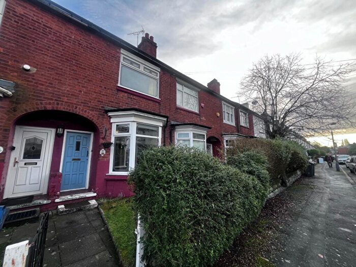 2 Bedroom House To Rent In Westbury Road, Birmingham, B17