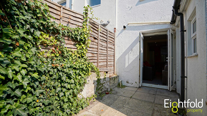 6 Bedroom Terraced House To Rent In St Pauls Street, Brighton, BN2