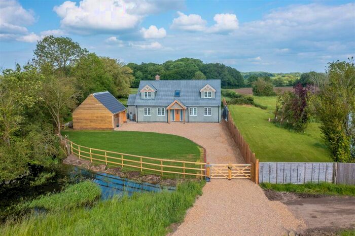 4 Bedroom Detached House For Sale In Ashtree Lodge. Moor Green, SG2