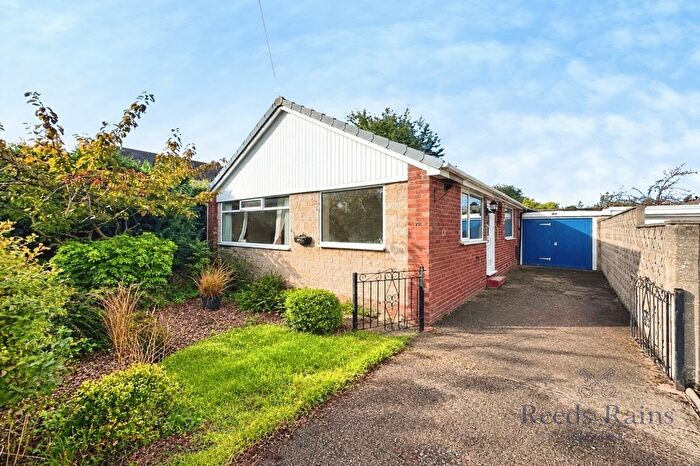 3 Bedroom Bungalow For Sale In Orchard Way, Thorpe Willoughby, Selby, North Yorkshire, YO8
