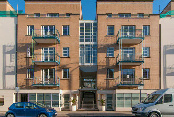 2 Bedroom Flat To Rent In Roy Square, Poplar, E14