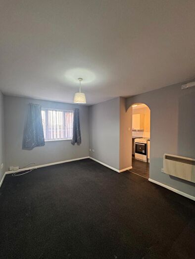 1 Bedroom Flat To Rent In Cobbett Close, Enfield, EN3