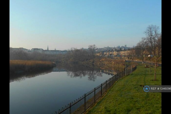 4 Bedroom End Of Terrace House To Rent In Riverbank View, Stirling, FK8