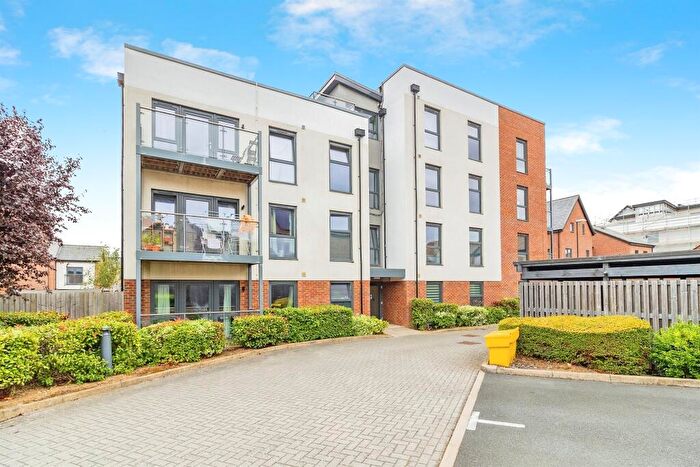 2 Bedroom Apartment For Sale In Gambit Avenue, Oakgrove, Milton Keynes, MK10