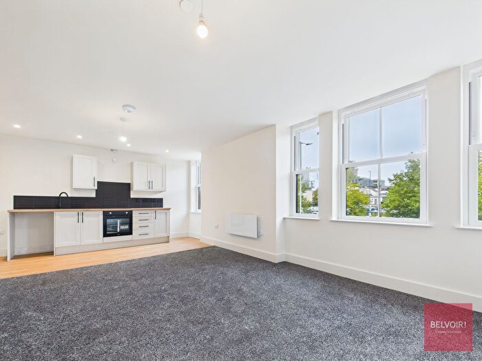 2 Bedroom Flat To Rent In Singleton Hotel, Dilwyn Street, Swansea, SA1