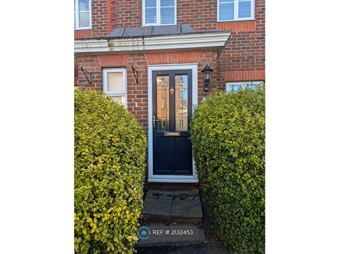 2 Bedroom Terraced House To Rent In Ashburn Place, Didcot, OX11
