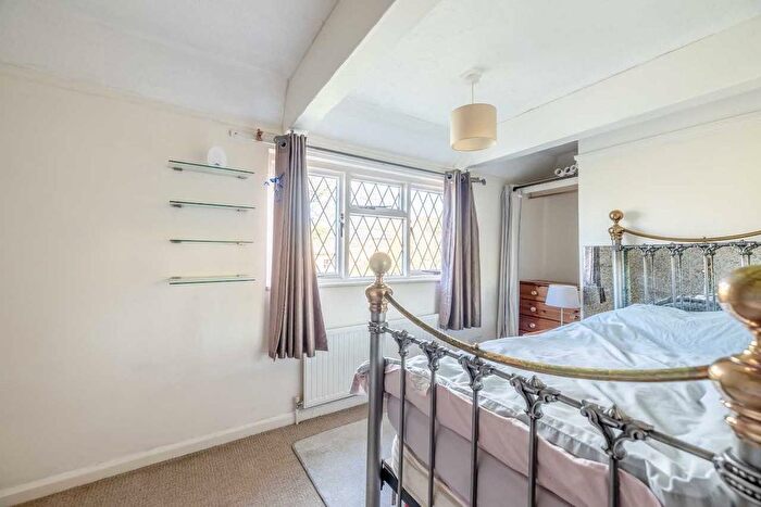 2 Bedroom Terraced House For Sale In Coppermill Lane, Harefield, UB9