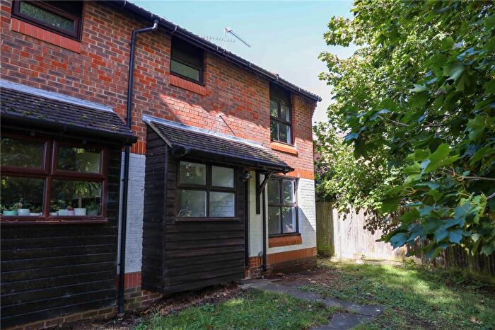 1 Bedroom Terraced House To Rent In Nutmeg Close, Earley, Reading, Berkshire, RG6