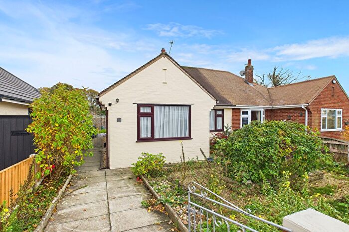 2 Bedroom Semi Detached Bungalow For Sale In Moor Avenue, Penwortham, PR1