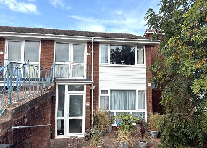 2 Bedroom Flat For Sale In Broadmead, Exmouth, EX8