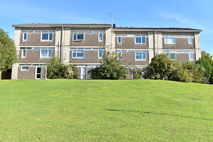 2 Bedroom Flat To Rent In Chatsworth Grove, Harrogate, HG1