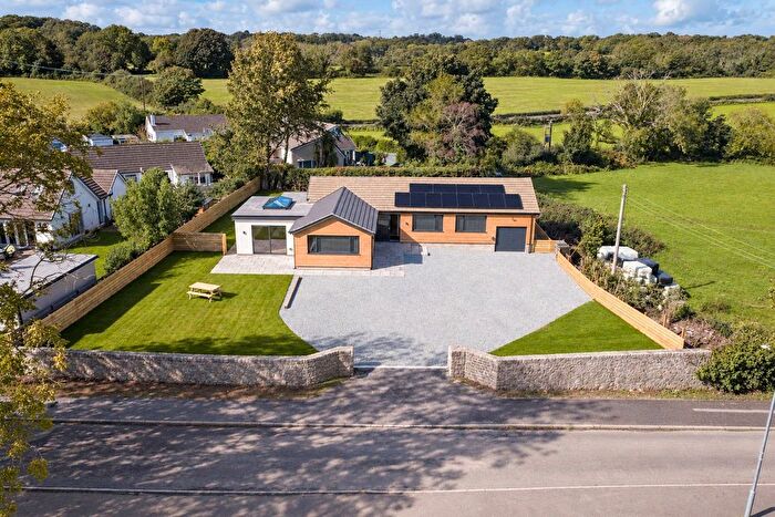 5 Bedroom Bungalow For Sale In Red Wharf Bay, Isle Of Anglesey, LL75