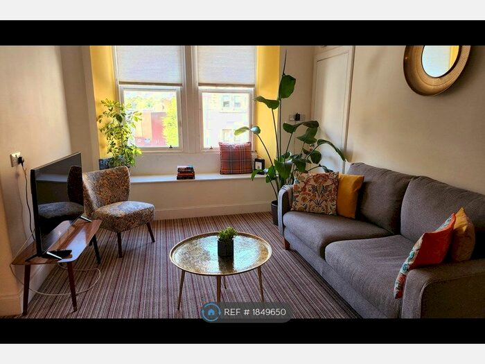 1 Bedroom Flat To Rent In Broughton Road, Edinburgh, EH7