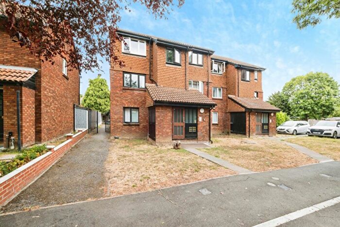 1 Bedroom Flat For Sale In Boultwood Road, Beckton, London, E6
