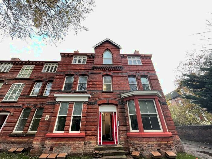 2 Bedroom Apartment To Rent In Park Terrace, Liverpool, L22