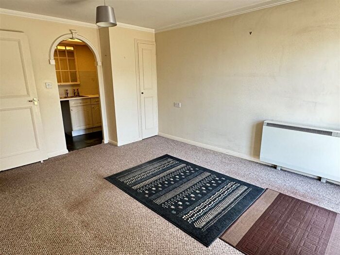 1 Bedroom Detached House For Sale In Chisholme Court, St Austell, St Austell, PL25
