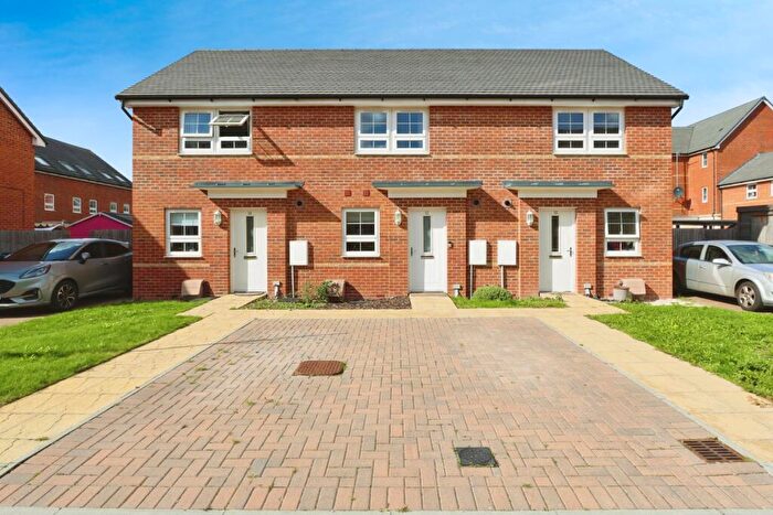 2 Bedroom Terraced House For Sale In Isabella Street, Bournemouth, Dorset, BH11