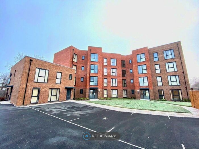 2 Bedroom Flat To Rent In Ryehill House, Nottingham, NG2