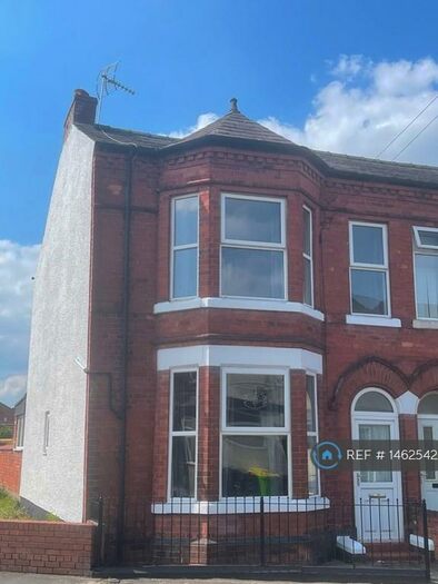 3 Bedroom Semi-Detached House To Rent In Victoria Road, Northwich, CW9